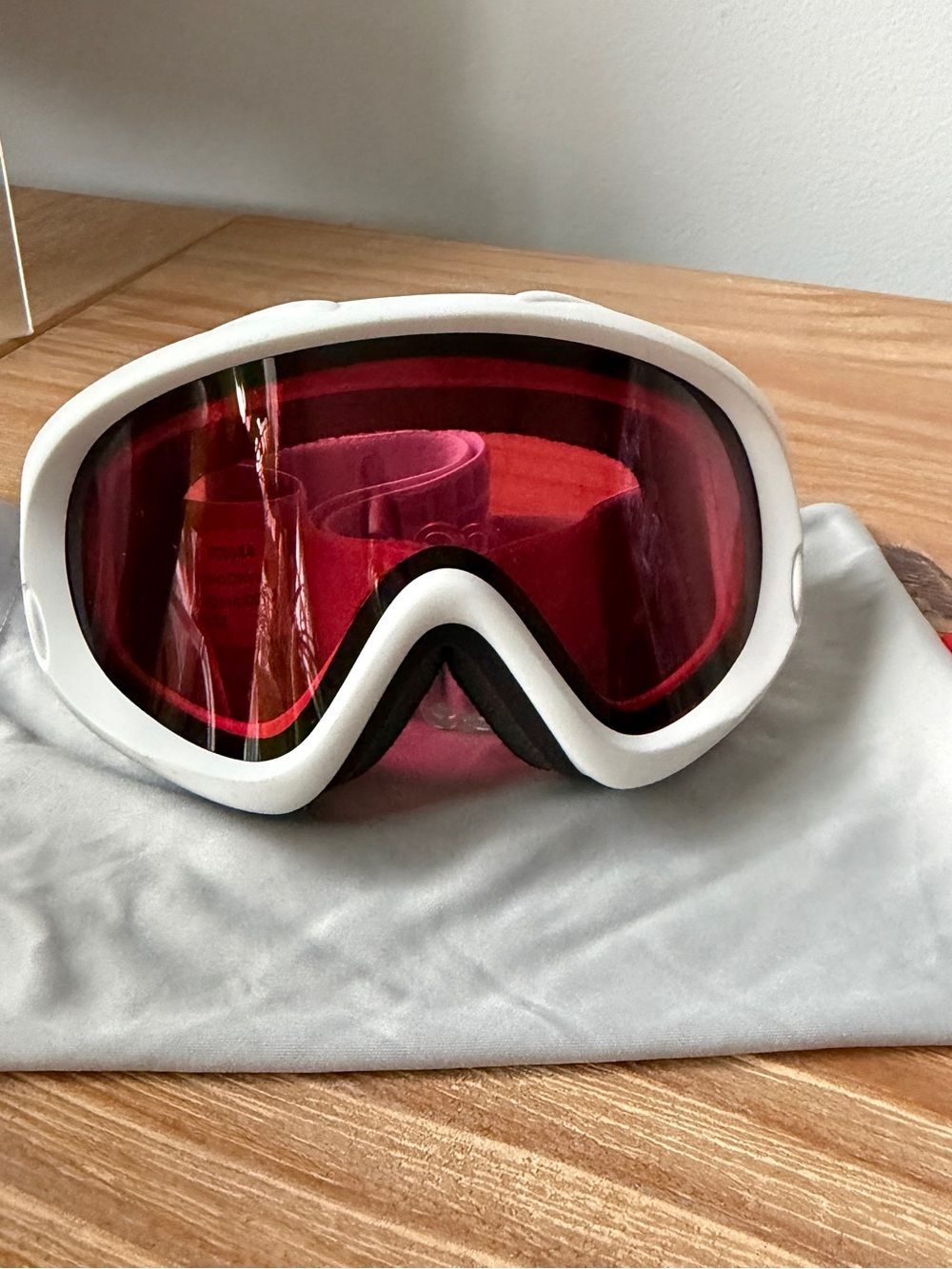 Kids Bolle Ski Goggles Sku 21533 Excellent Condition w/ Bag